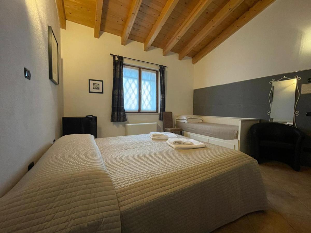 Garda Lake - Appartamenti 카스텔누보델가다 외부 사진