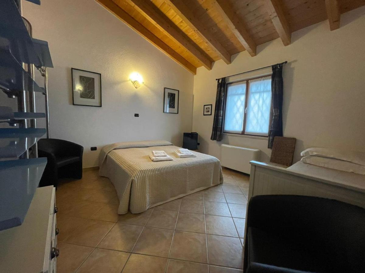 Garda Lake - Appartamenti 카스텔누보델가다 외부 사진